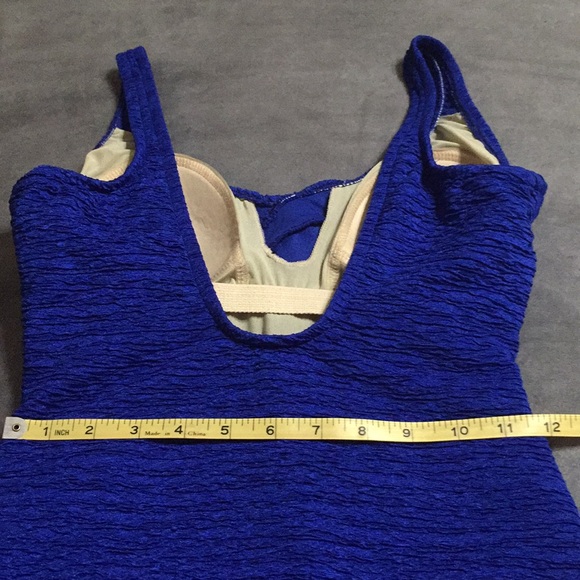 One Piece Bathing Suit Sz 14 Crepe-Look V-Neckline - Picture 12 of 16